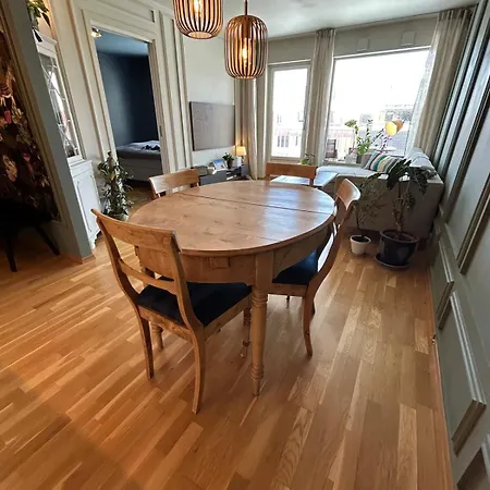 One Bedroom Close To Centrum Trondheim